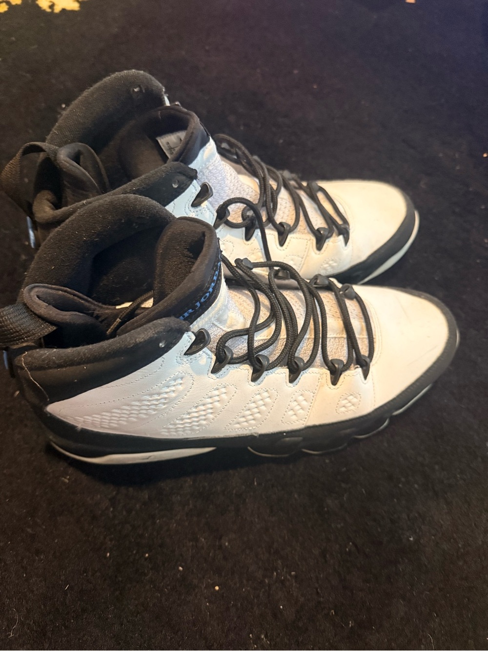Jordan Men's Athletic Shoes White and Black